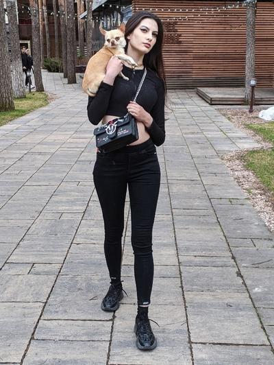 Дана Берестенёва