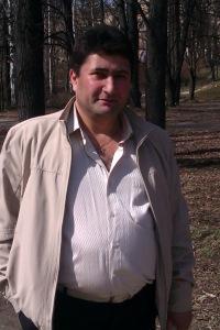 Роберт Пилоян
