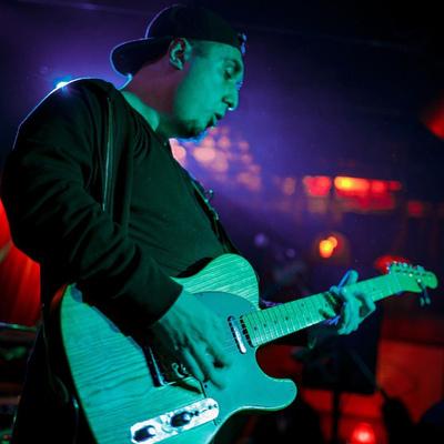 Дмитрий Старов