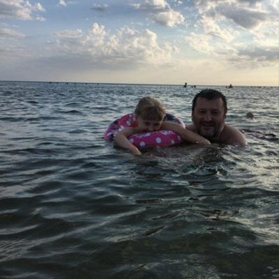 Дмитрий Евстигнеев